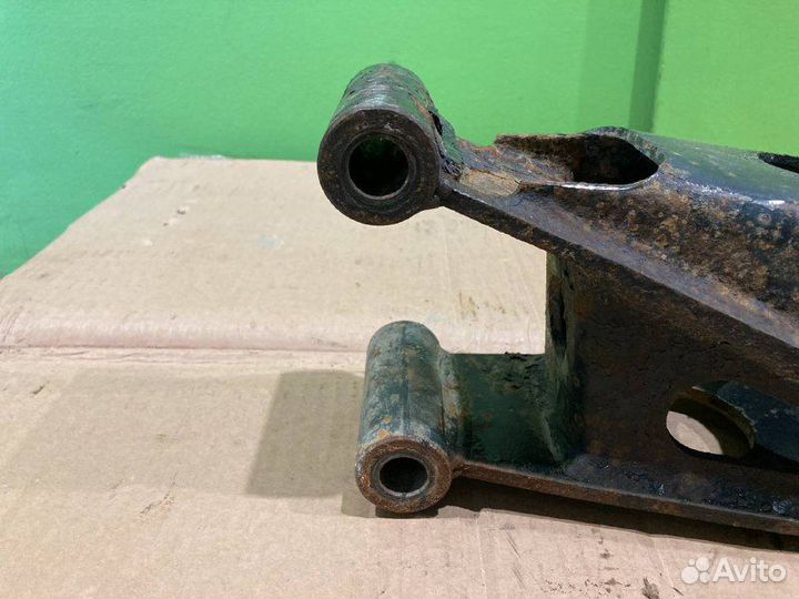 Кронштейн реактивной тяги MAN TGX