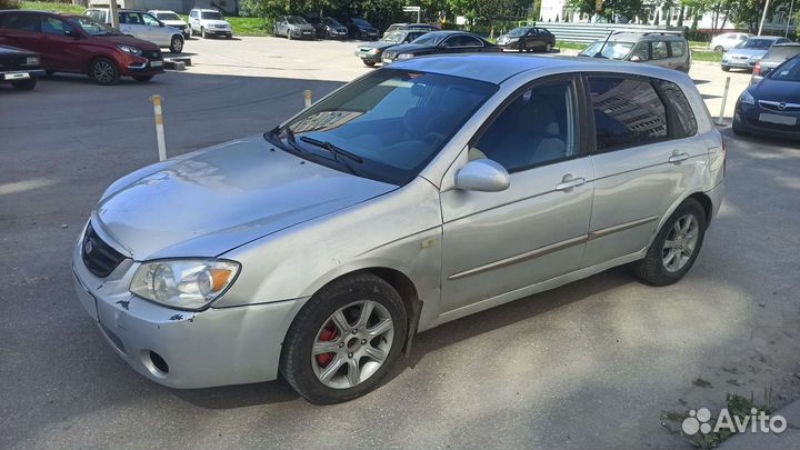 Kia Cerato 1.6 МТ, 2005, 299 000 км