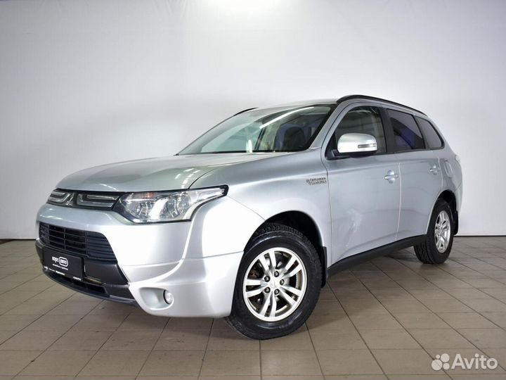 Mitsubishi Outlander 2.0 CVT, 2014, 114 000 км