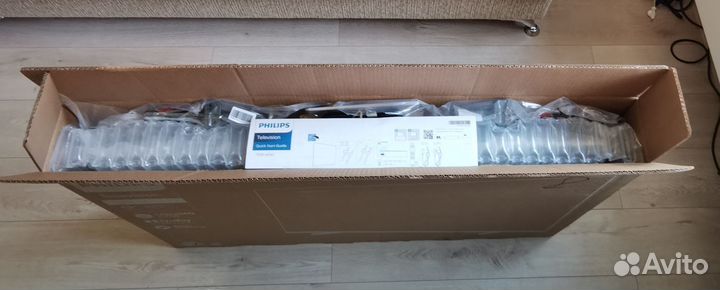 Новый Телевизор Philips 43''(109см) PUS7608/60