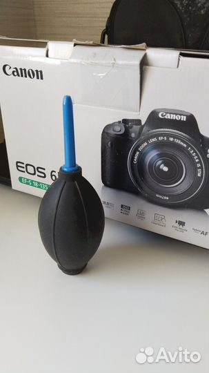 Зеркальный Canon 650D kit 18-135mm STM