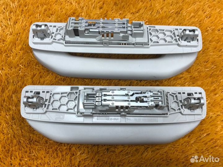 Ручка потолка Mercedes-Benz B-Class W246 270.910