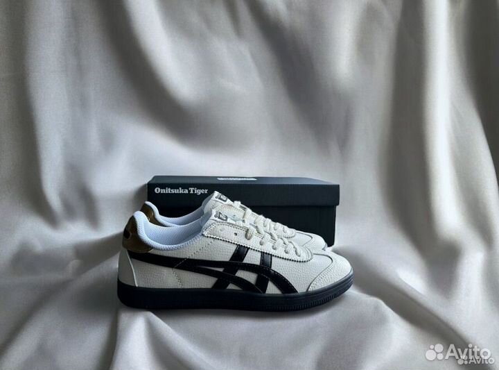 Кроссовки Asics onitsuka tiger tokuten