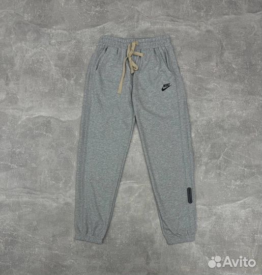 Штаны Nike