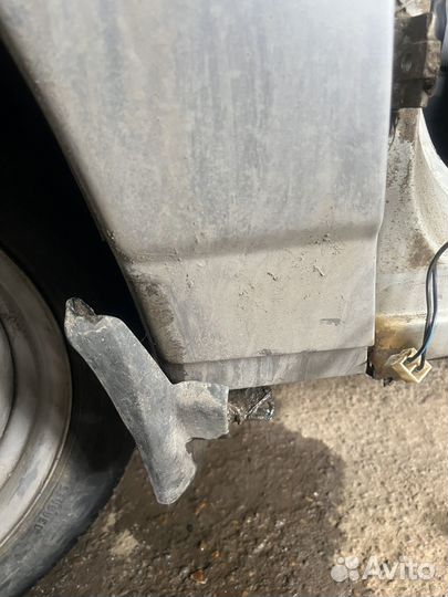 Крыло переднее левое ваз 2112