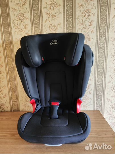 Детское автокресло Britax Roemer kidfix2 S