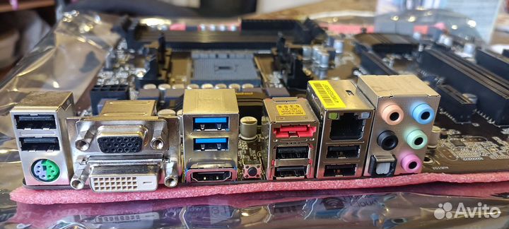 Материнская плата fm2