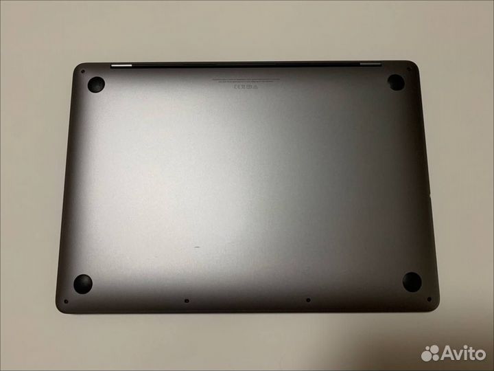 Macbook pro 13 2020 8/512