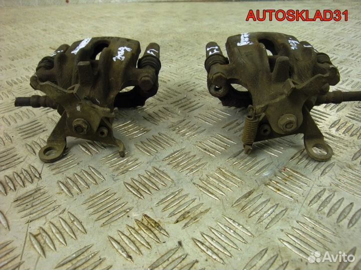 Суппорт тормозной задний Ford Focus 1 1478419