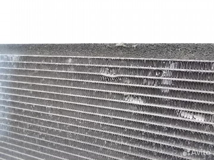 Радиатор охлаждения renault laguna 2010 2,0 D