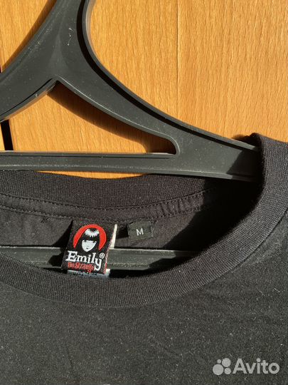 Лонгслив Emily the Strange размер М