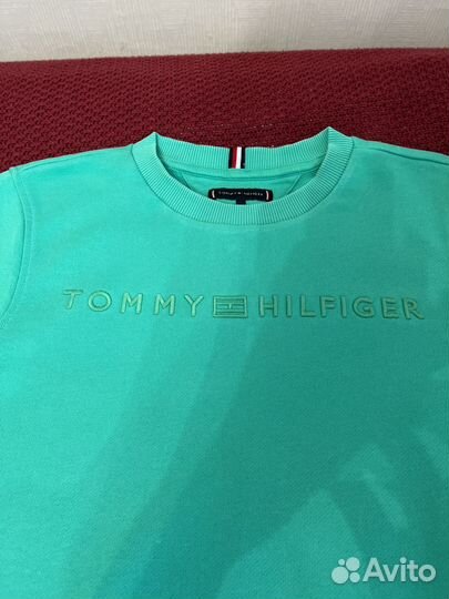 Tommy hilfiger свитшот