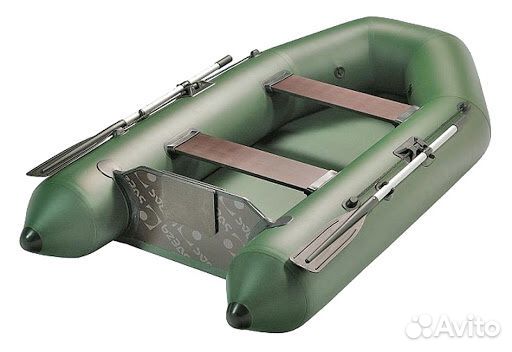 Лодка Витязь