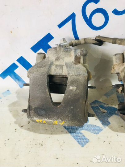 Суппорт передний skoda octavia A5 1.4 ат лифтбек