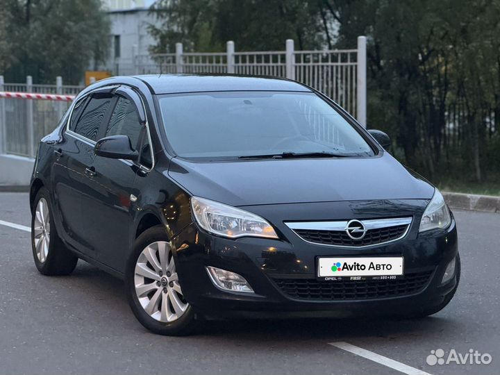 Opel Astra 1.4 AT, 2012, 154 000 км