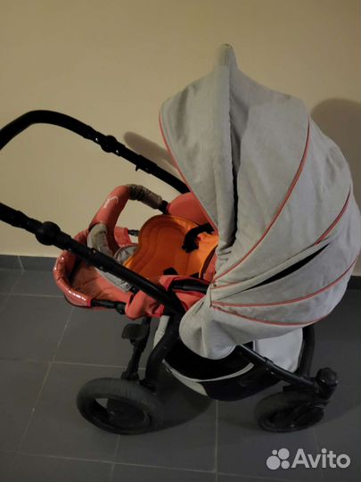 Коляска zippy tutti 2в1