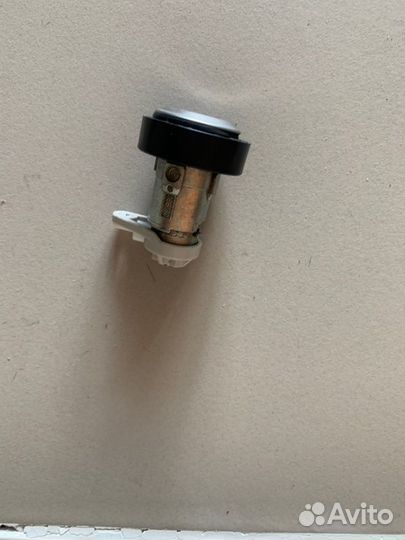 Личинка замка двери левая Renault Duster 2 (Hjd) 2