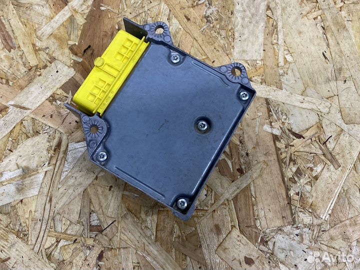 Блок управления SRS Ауди А5 8Т