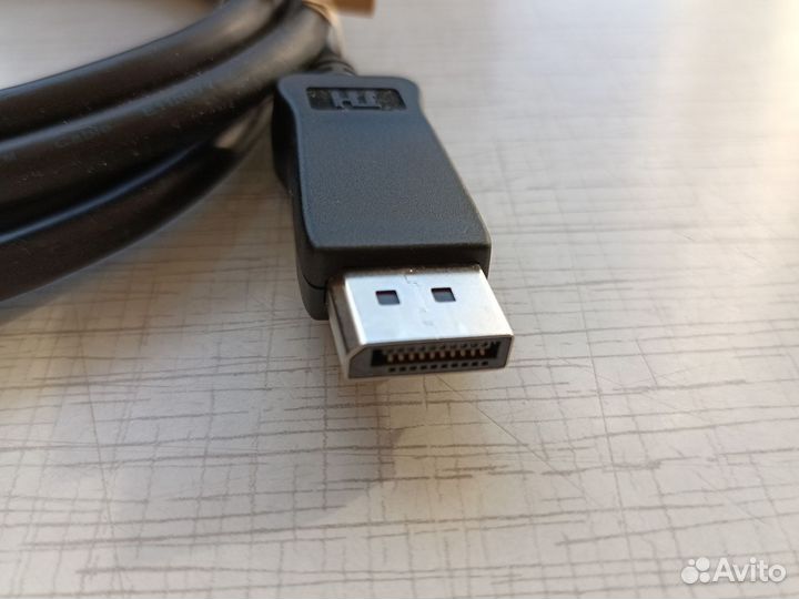 Кабель DisplayPort 1.8м
