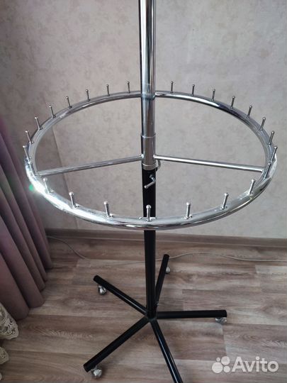 Вешалка напольная