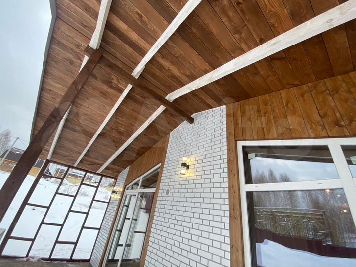 Дом 133 м² на участке 4,5 сот.