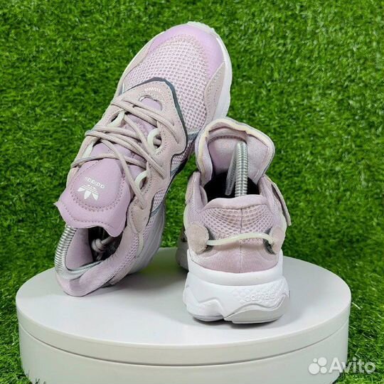 Кроссовки Adidas Ozweego