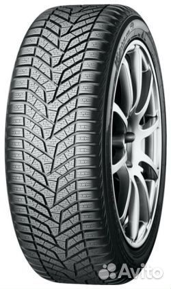 Yokohama W.Drive V905 275/40 R20 и 315/35 R20 110W