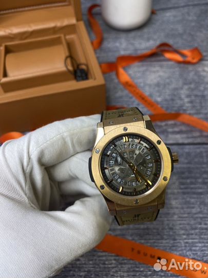 Часы мужские hublot