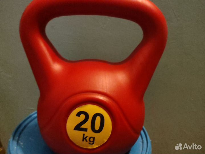 Гиря 20 кг пластик Евро спорт, также есть меньше