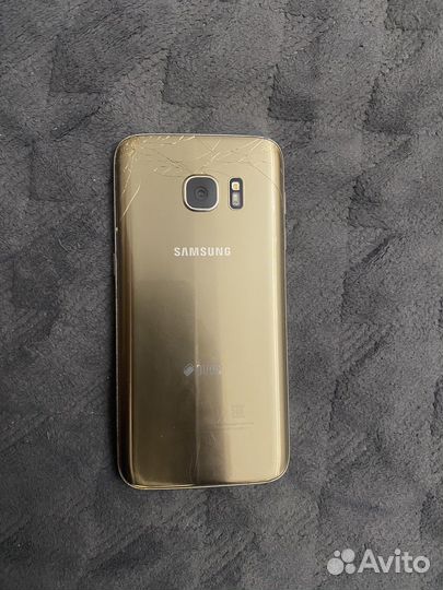 Samsung Galaxy S7, 4/32 ГБ