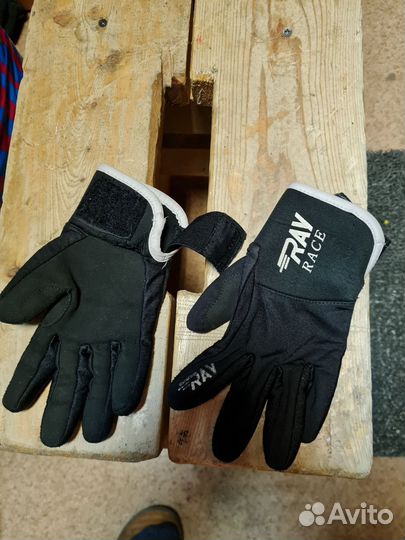 Лыжные перчатки