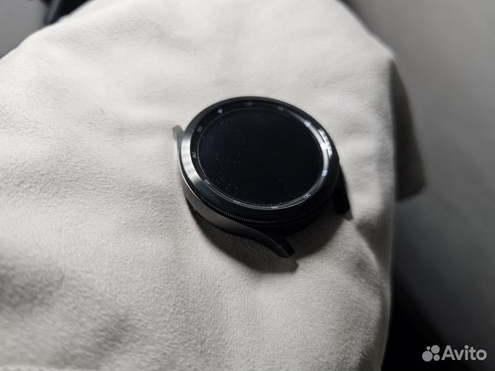 Смарт-часы Samsung Galaxy Watch 4 Classic 46mm