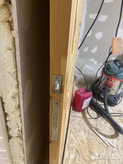 Дверное полотно из массива 90см