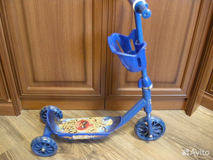 Cамокат Angry Birds