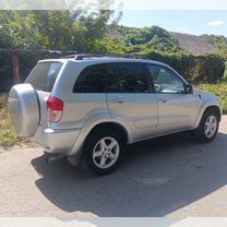 Toyota RAV4 2.0 MT, 2001, 250 000 км, с пробегом, цена 735 000 руб.