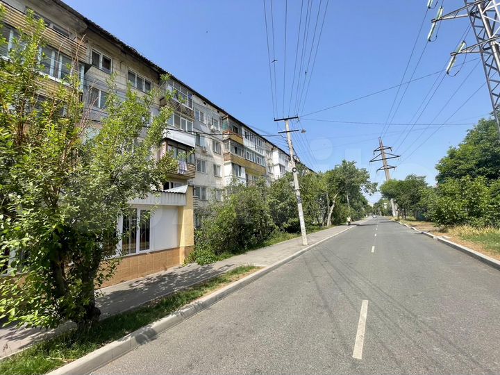 4-к. квартира, 78,8 м², 2/5 эт.