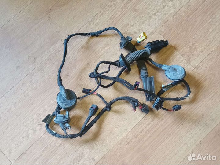 Проводка двери задней правой Audi A5 S5 8T