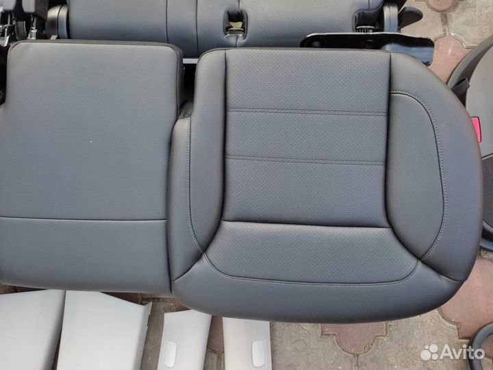 Салон w166 GLE-class 642.826 05.2017