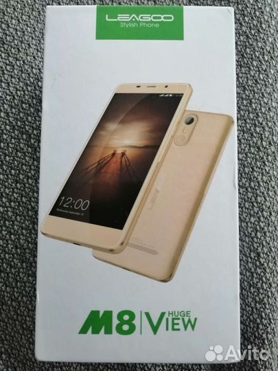 Мобильный телефон