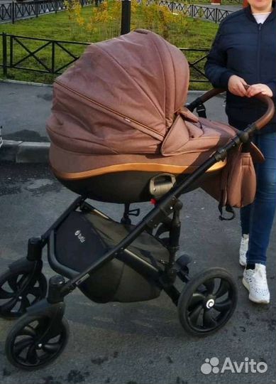 Детская коляска 3 в 1 с автолюлькой