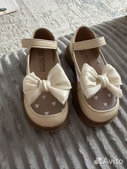 Босоножки для девочки