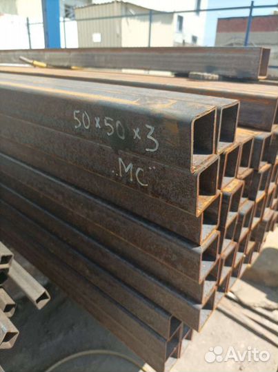 Профильная труба на столбы для забора и навеса