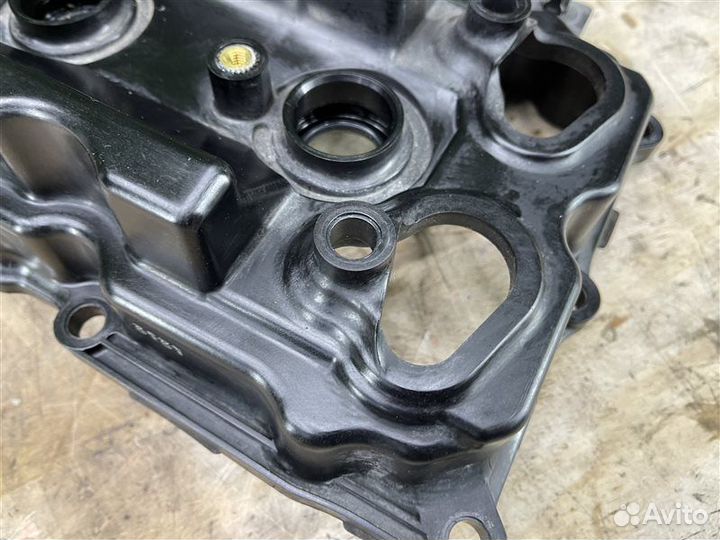 Крышка клапанов левая Nissan Skyline V36 VQ25HR