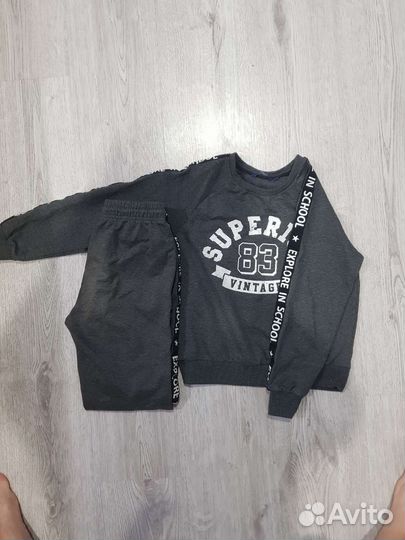 Спортивный костюм для мальчика 140