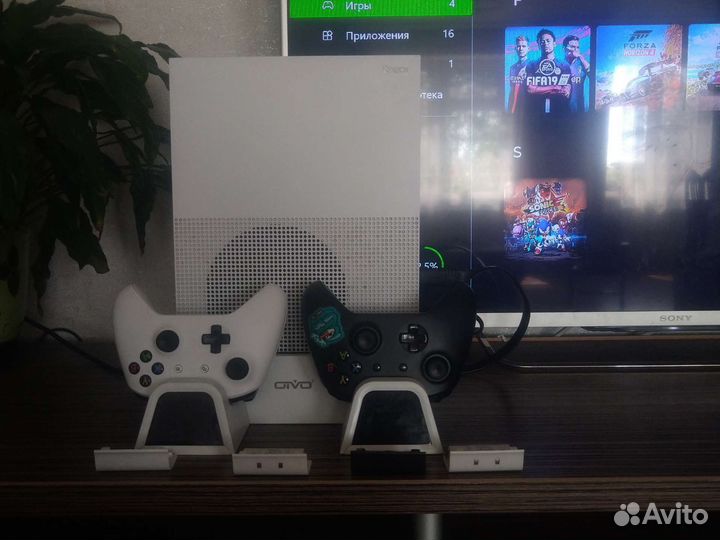 Игровая приставка xbox one s