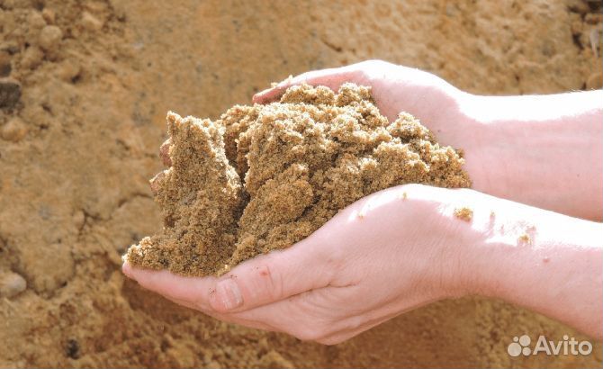 Песок в мешках