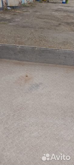 Полы с рефрижератора