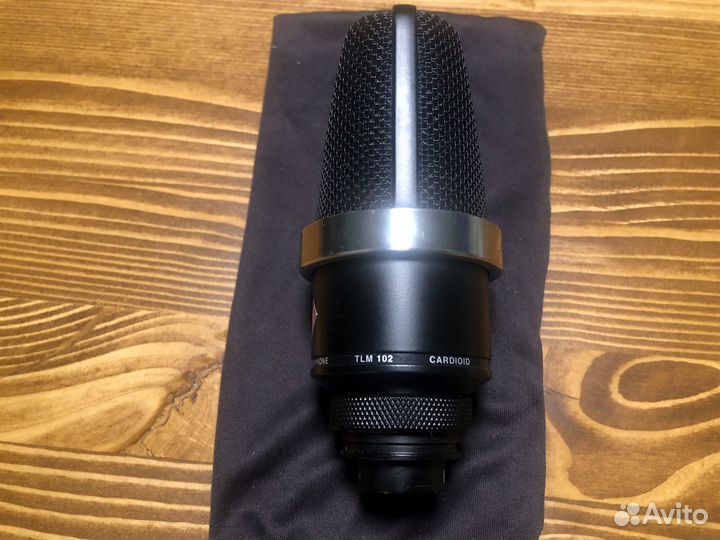 Микрофон Neumann TLM 102 bk