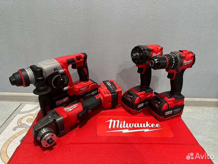 Профессиональный набор Milwaukee 4в1 (Арт.89808)