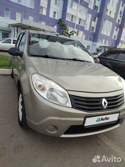 Renault Sandero, 2012